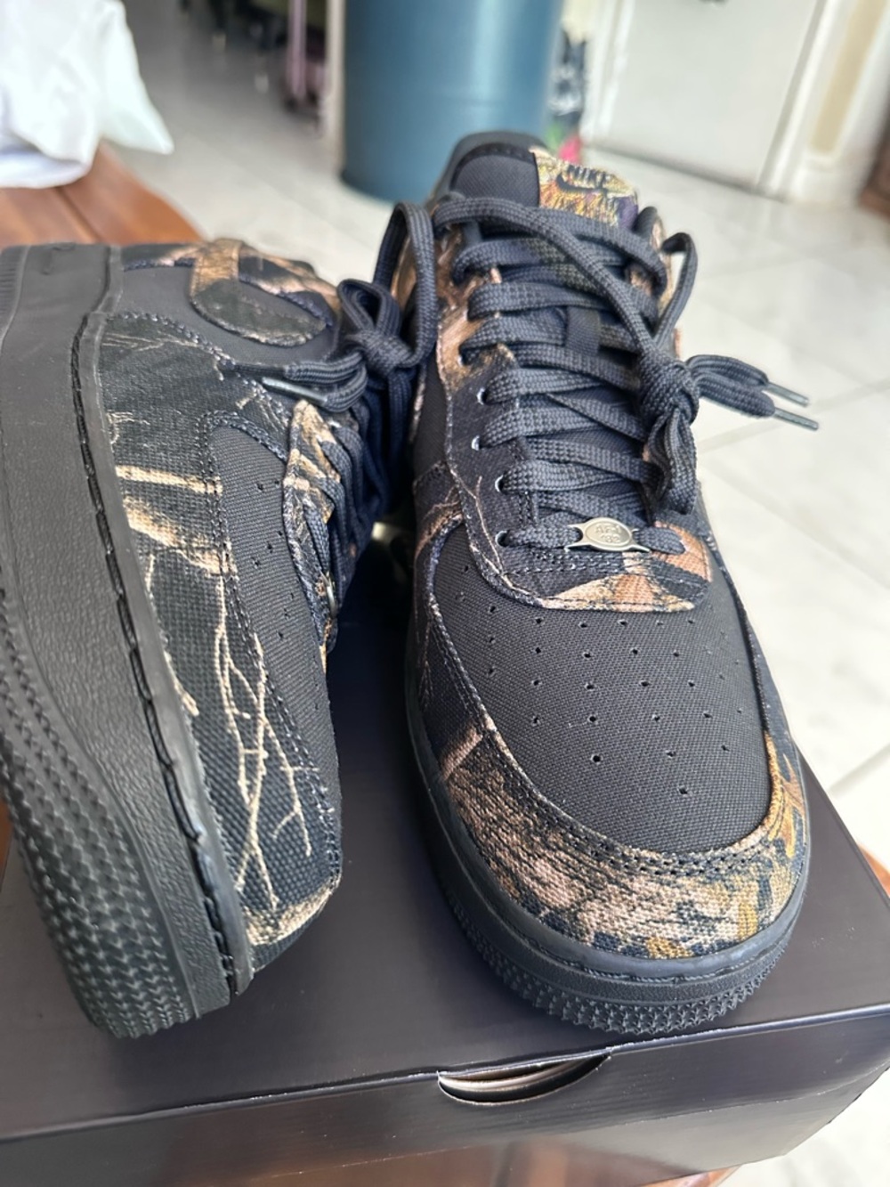 Nike Black with Brown Camo Air Force 1 Low - Picture 2 of 15